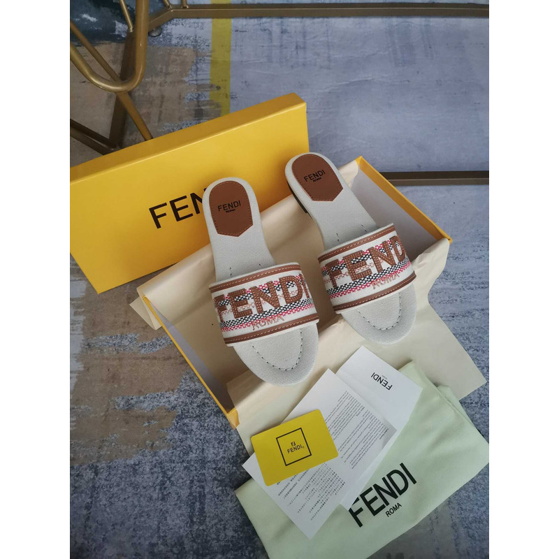 F**di sign canvas sandals beige