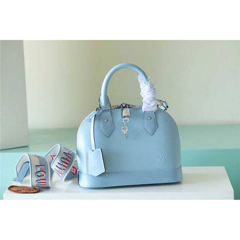 l**is l**is V*t*n alma bb bag epi calfskin light blue