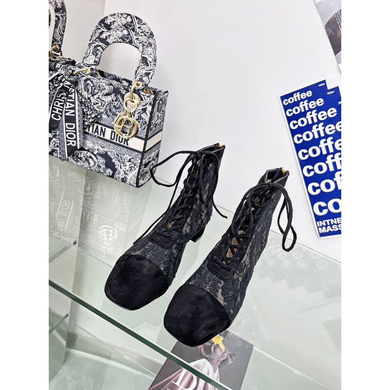 D*or logo lace boots