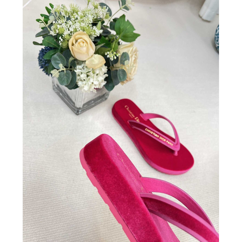 D*or D*orsea flip flops velvet crimson