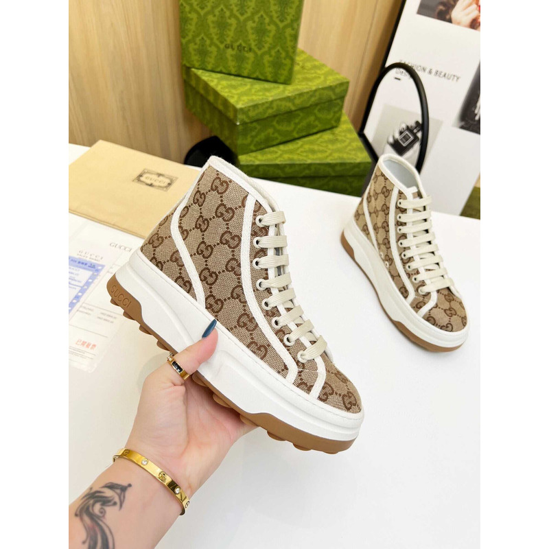 G*u*i gg canvas sneakers brown