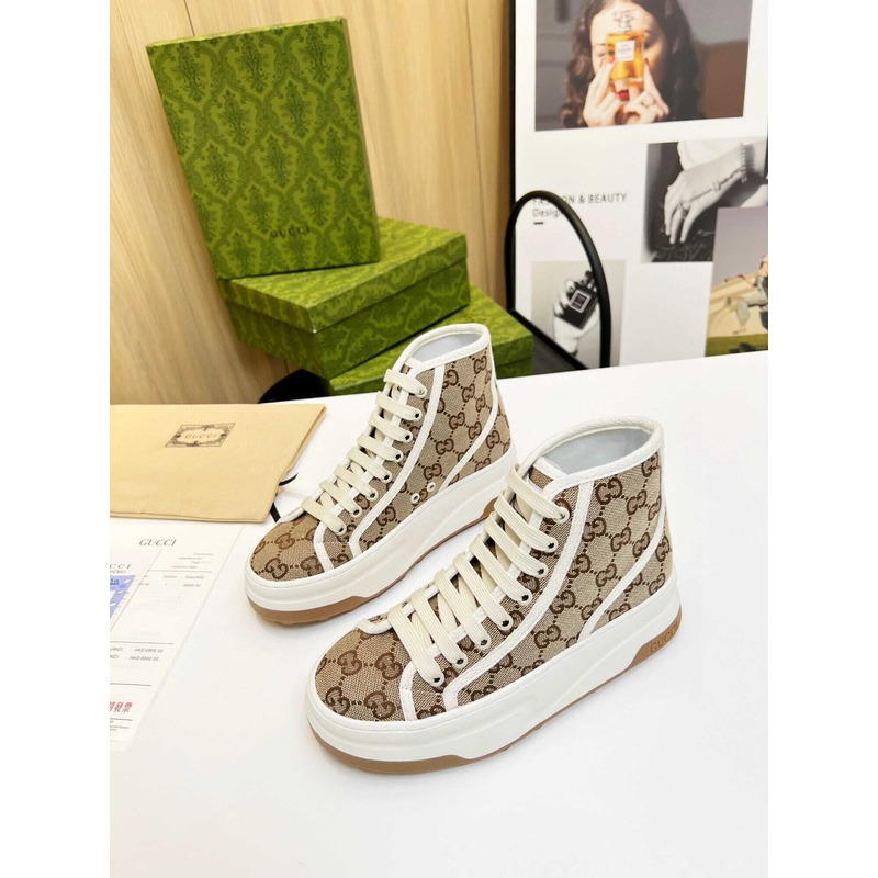 G*u*i gg canvas sneakers brown