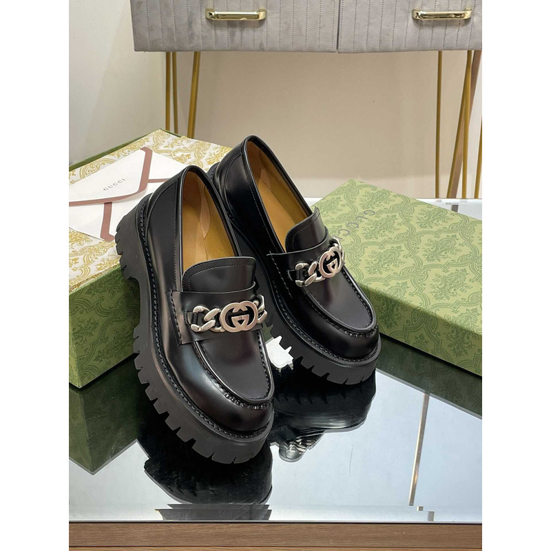 G*u*i women\''s interlocking g buckle loafers all black