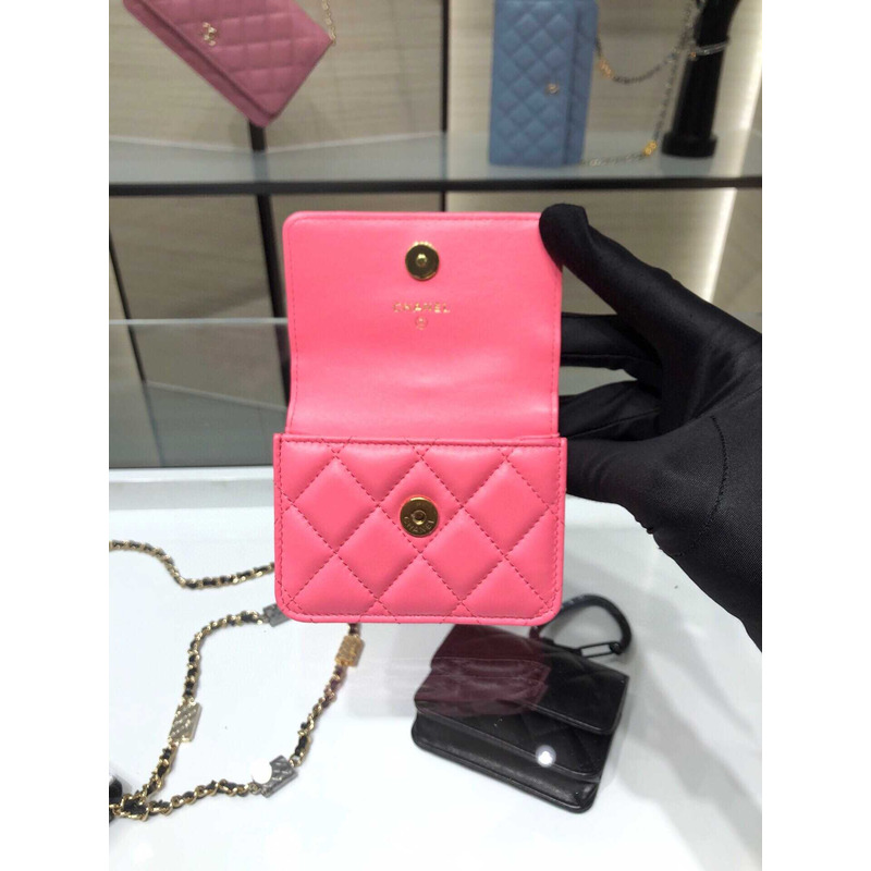 Ch*el jewel hook card holder pink