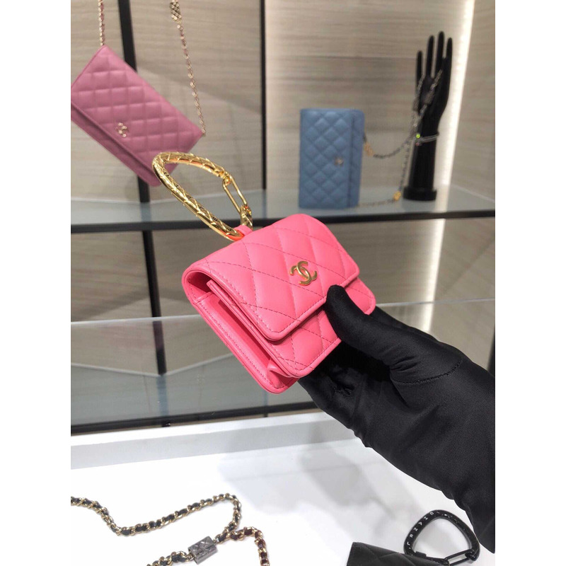 Ch*el jewel hook card holder pink