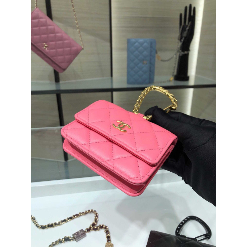 Ch*el jewel hook card holder pink