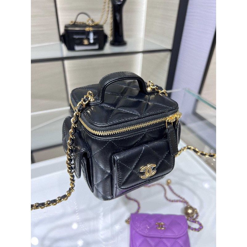 Ch*el 22k leather vanity black