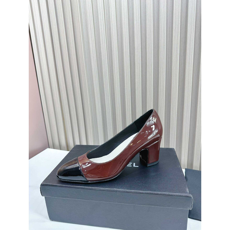 Ch*el pumps patent calfskin dark red & black