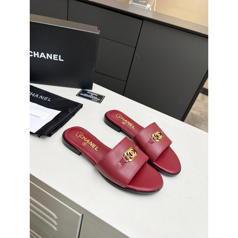 Ch*el calfskin&metal mules red