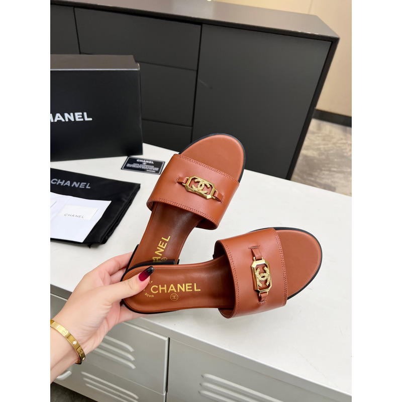 Ch*el calfskin&metal mules brown