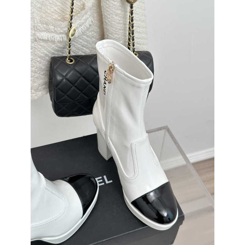 Ch*elCh*el short boots patent leather white