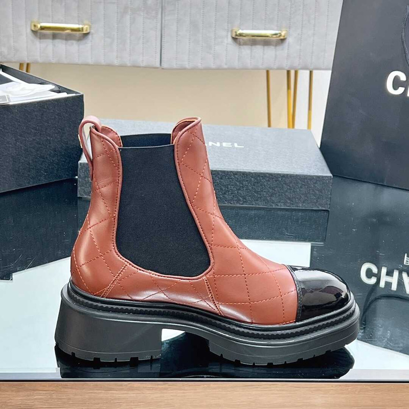 Ch*el short boots calfskin&patent brown