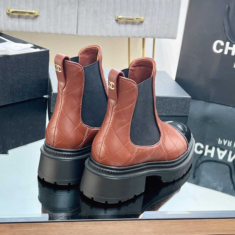 Ch*el short boots calfskin&patent brown