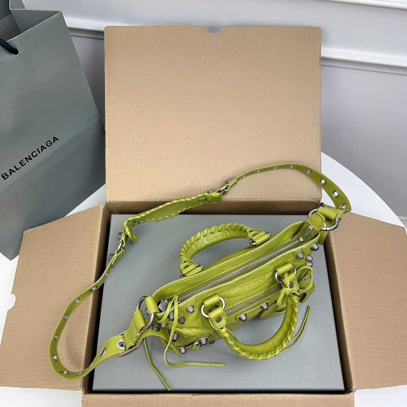 Ba*len*cia*ga neo cagole handbag xs yellow green