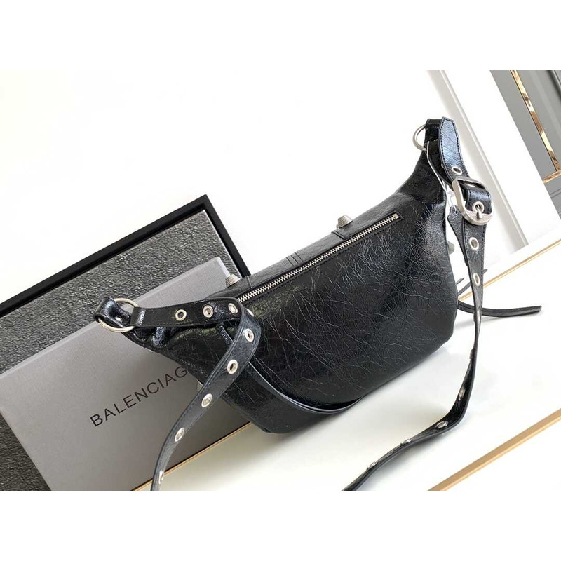 Ba*len*cia*ga le cagole leather belt bag black