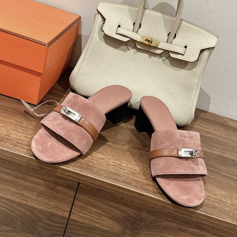 H**mes gigi 50 sandals nude pink