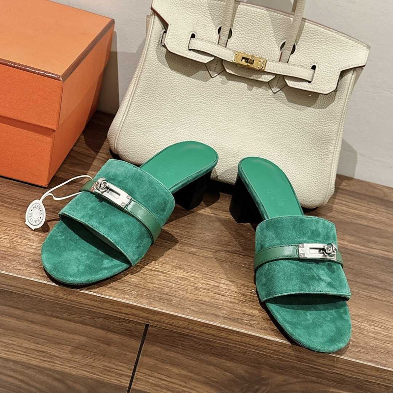 H**mes gigi 50 sandals green