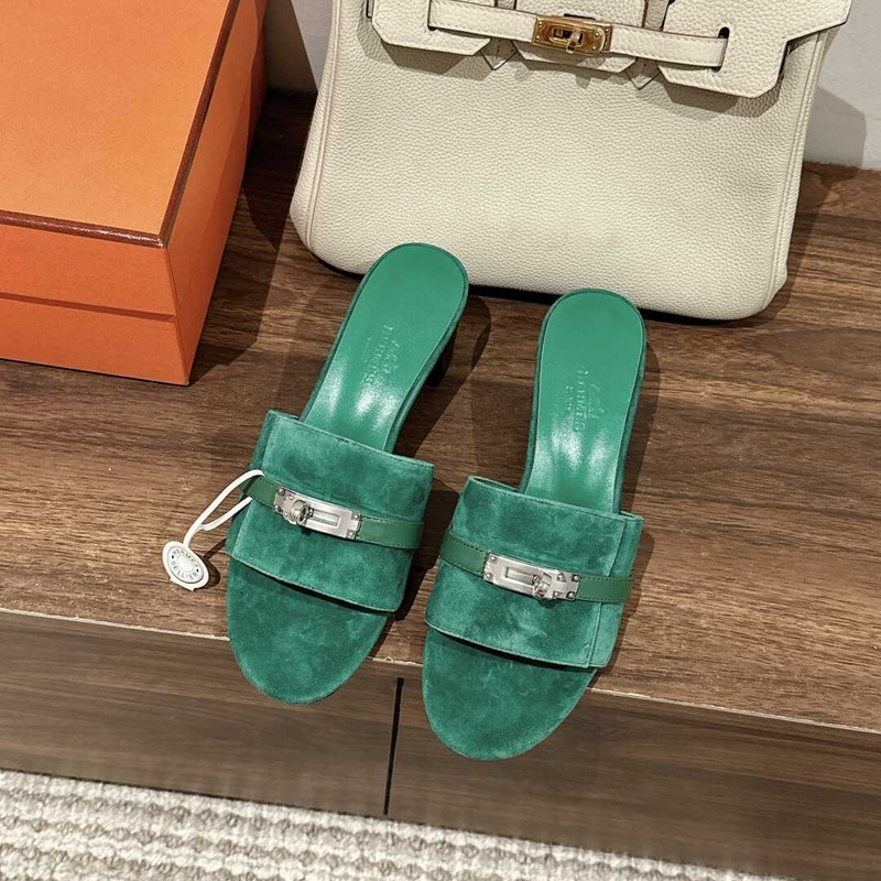 H**mes gigi 50 sandals green