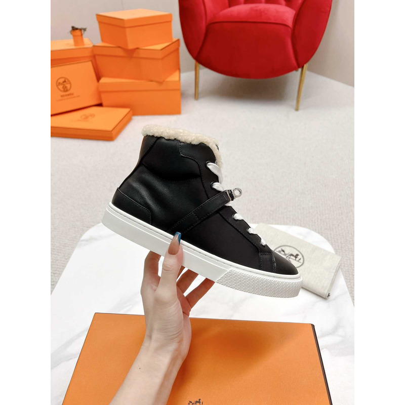 H**mes daydream sneakers black