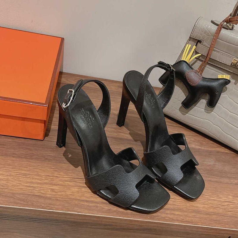 H**mes ella 105 calfskin heeled sandals black