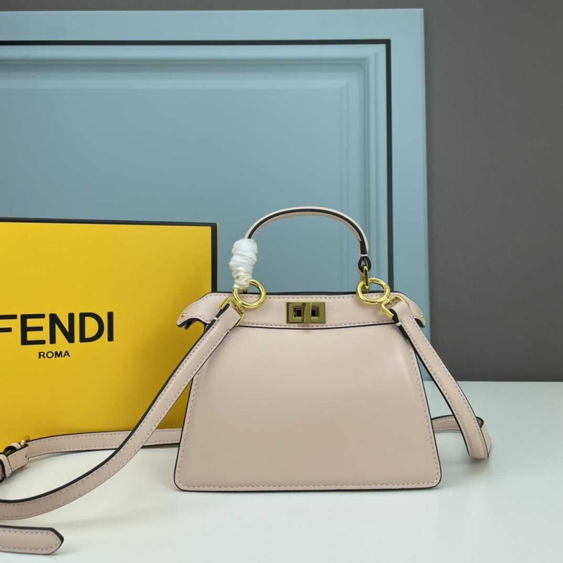 F**di peekaboo mini bag leather pouch light pink