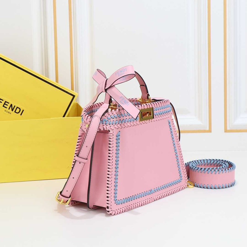 F**di peekaboo iseeu small bag leather pink