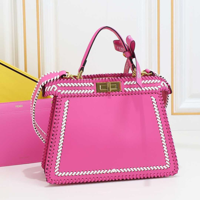 F**di peekaboo iseeu bag pink