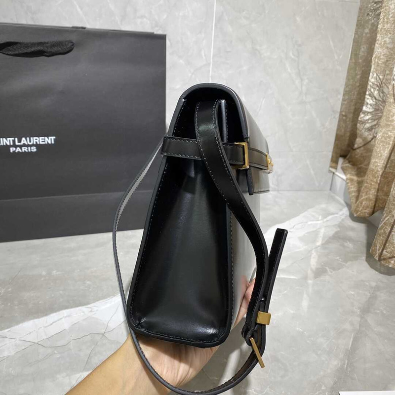 Saint Laurent Manhattan Leather Shoulder Bag Black