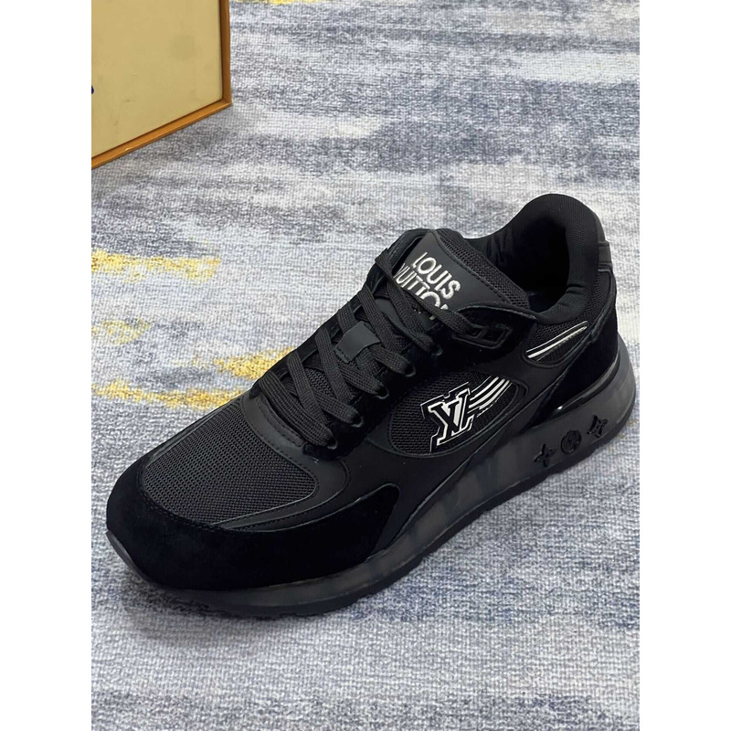 l**is V*t*n run away sneakers black