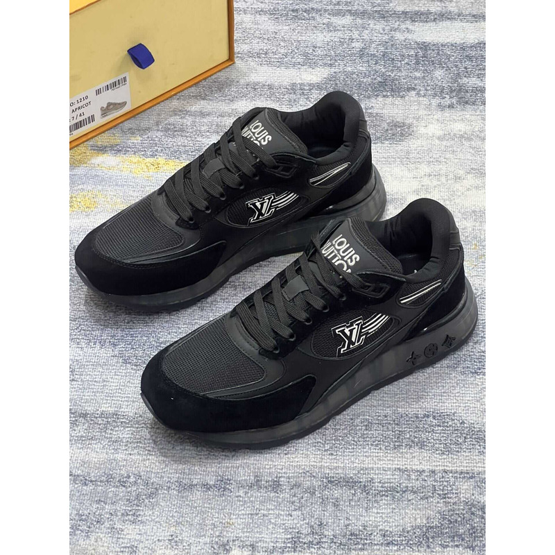 l**is V*t*n run away sneakers black