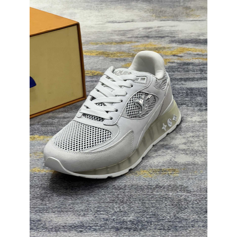 l**is V*t*n run away sneakers white