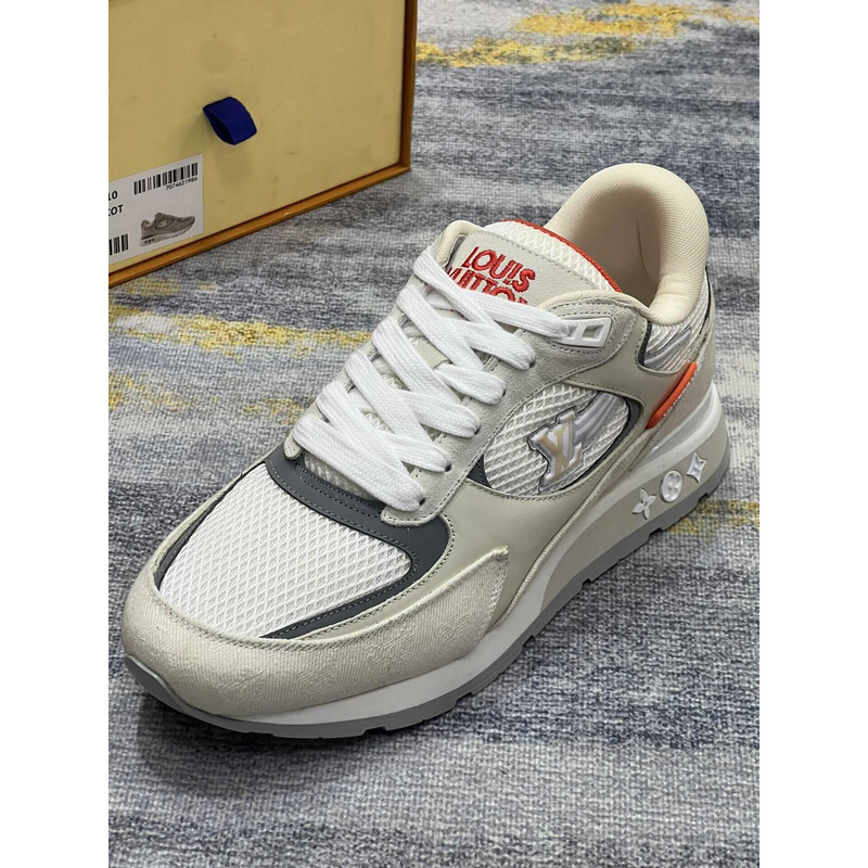 l**is V*t*n run away sneakers light grey