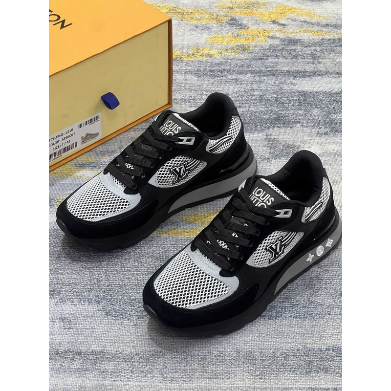 l**is V*t*n run away sneakers black