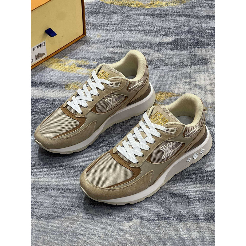 l**is V*t*n run away sneakers beige