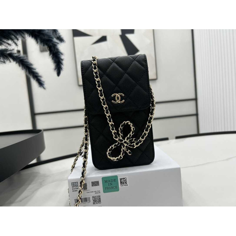 Ch*el phone holder with chain black