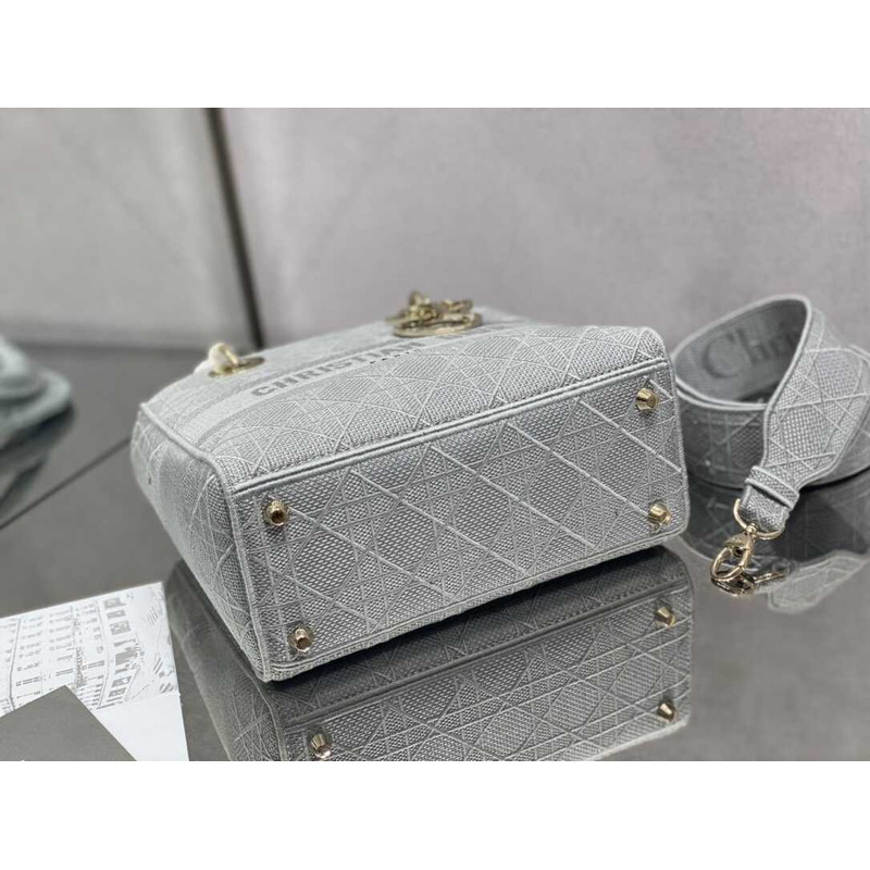 D*or medium lady d-lite bag embroidery grey