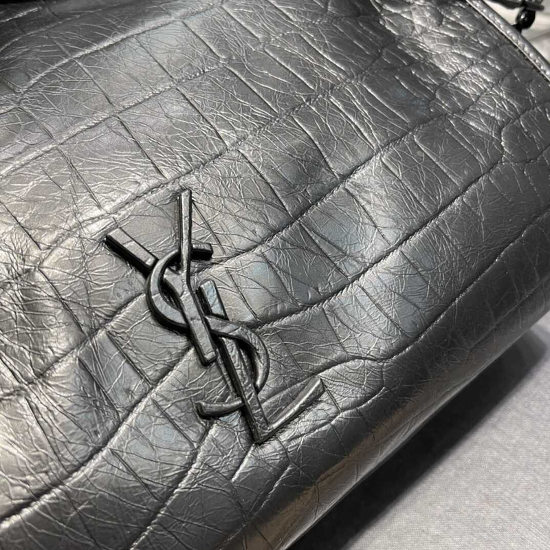 Saint Laurent Niki Leather Bag Black