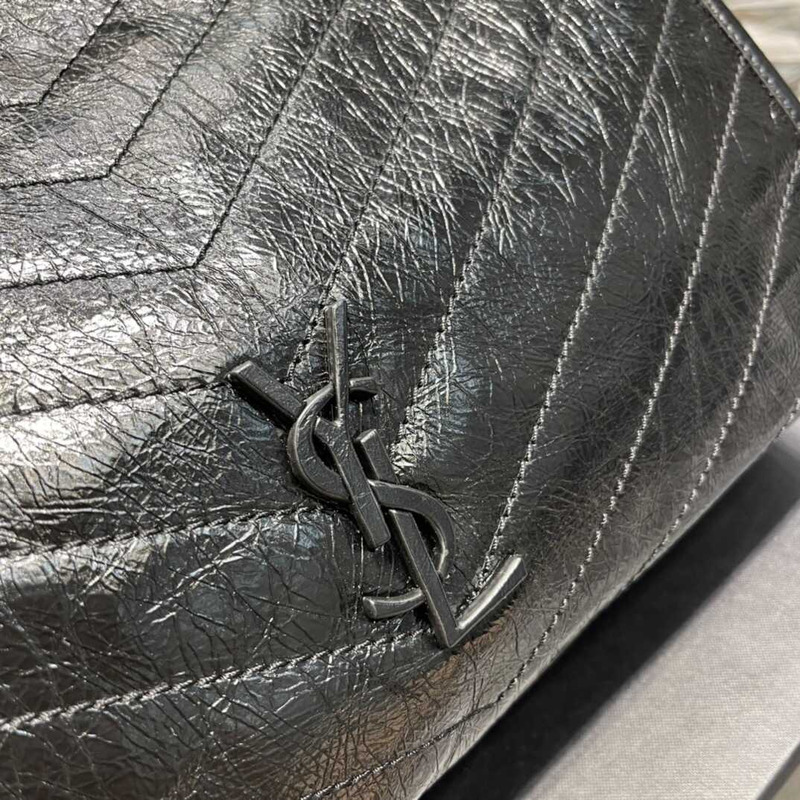 Saint Laurent Niki Leather Bag Black