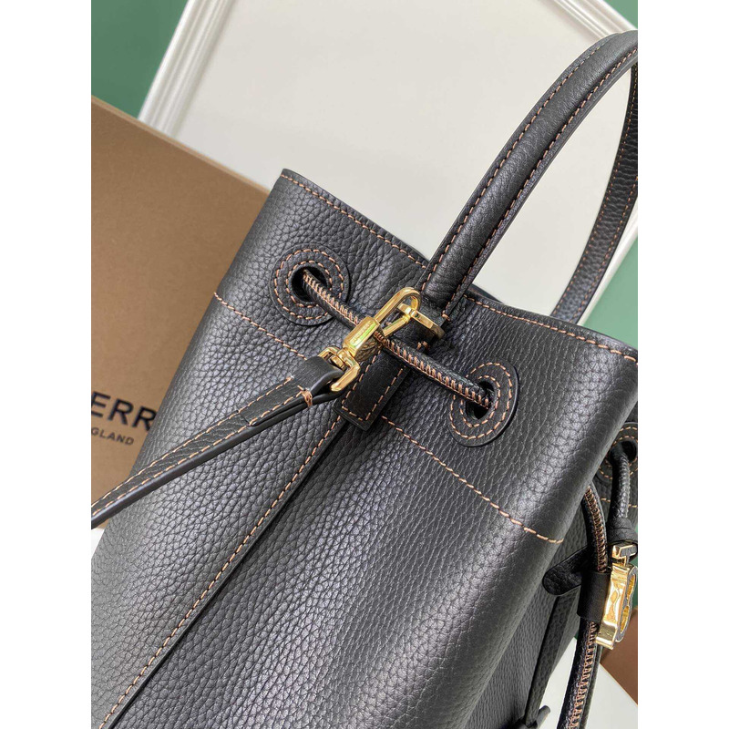 B**rry small tb bucket bag black