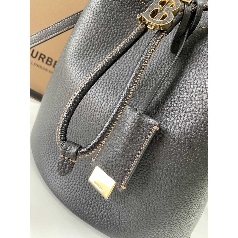 B**rry small tb bucket bag black