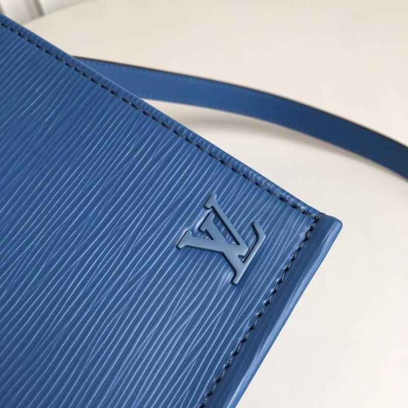 l**is V*t*n petit sac plat epi leather blue