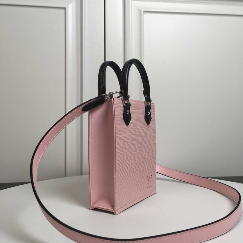 l**is V*t*n petit sac plat epi leather light pink