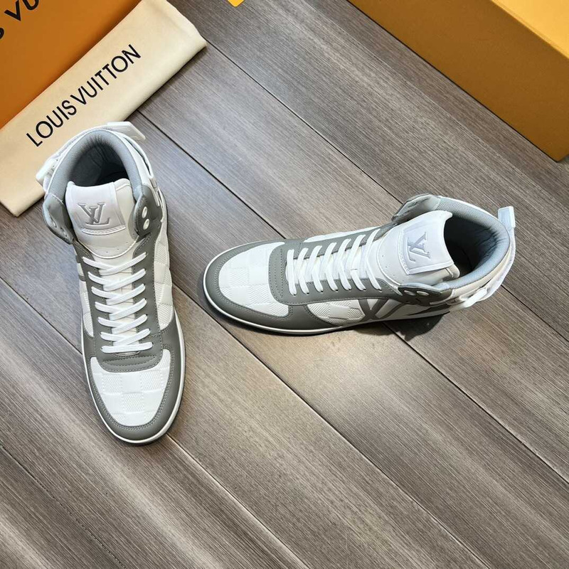 l**is V*t*n high-top sneakers gray