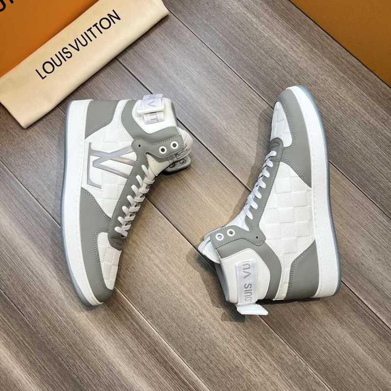 l**is V*t*n high-top sneakers gray