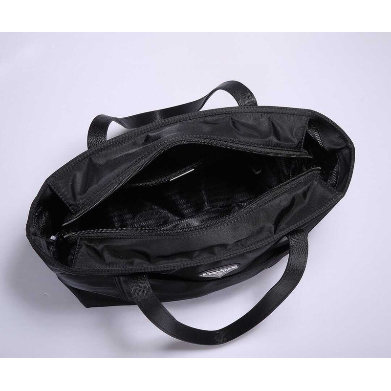 Pra*a recycled nylon tote bag black