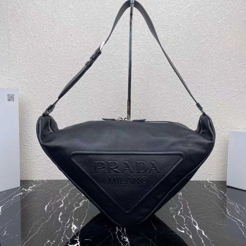 Pra*a pre-owned triangle logo embossed shoulder bag black