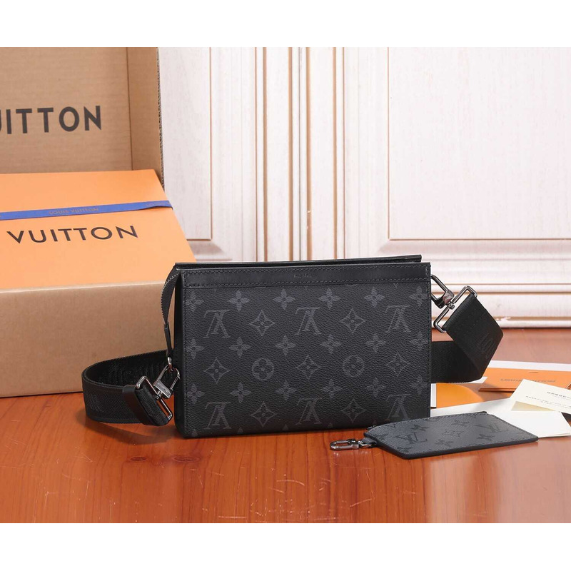 l**is V*t*n gaston wearable wallet monogram eclipse reverse black