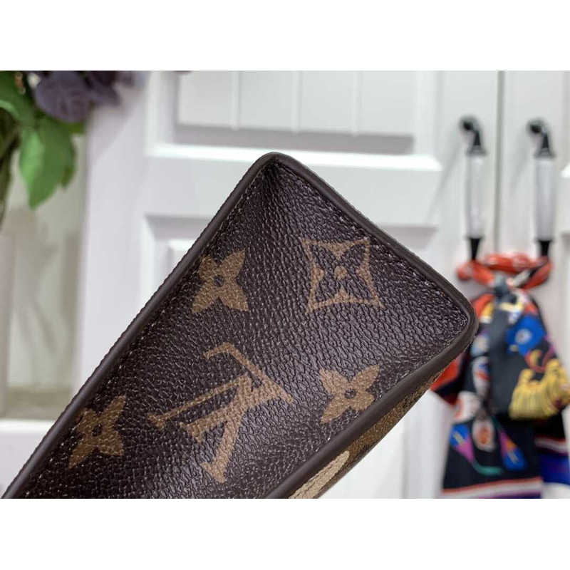 l**is V*t*n pochette voyage multicolor brown