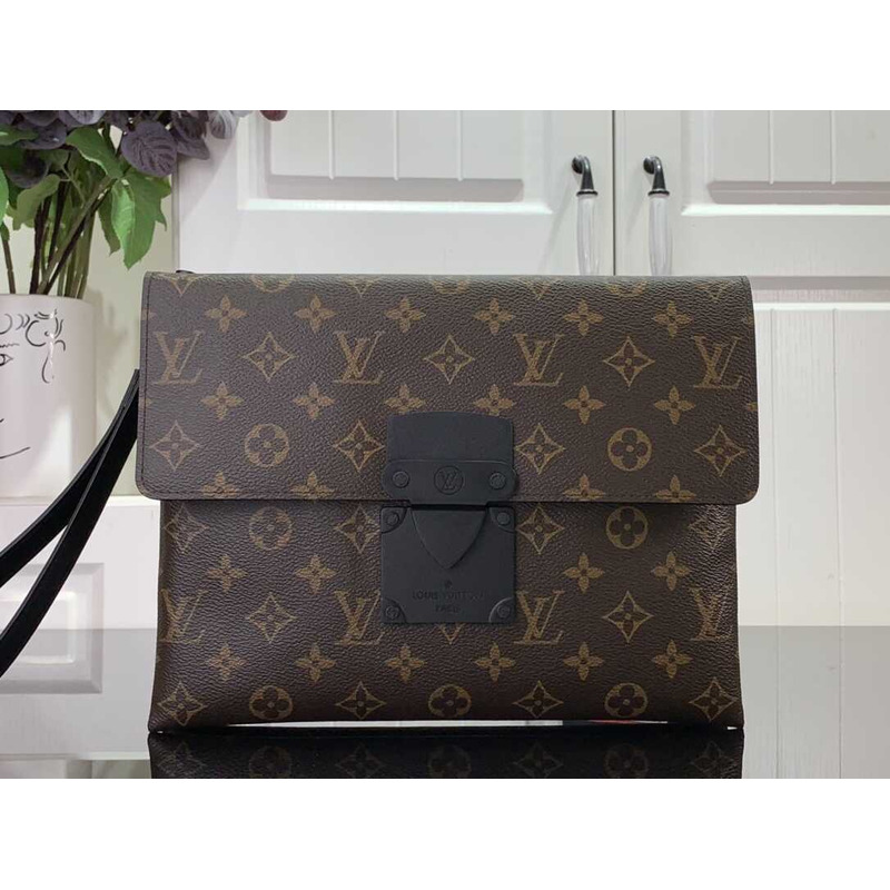 l**is V*t*n pochette s-lock brown