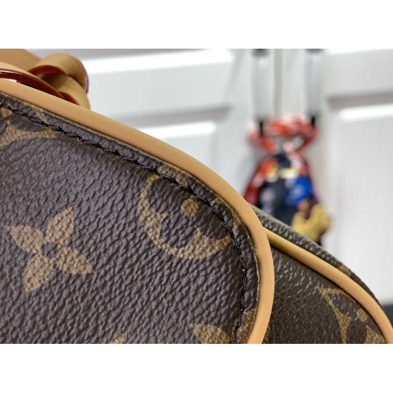 l**is V*t*n monogram mini lin canvas pochette cancun bag